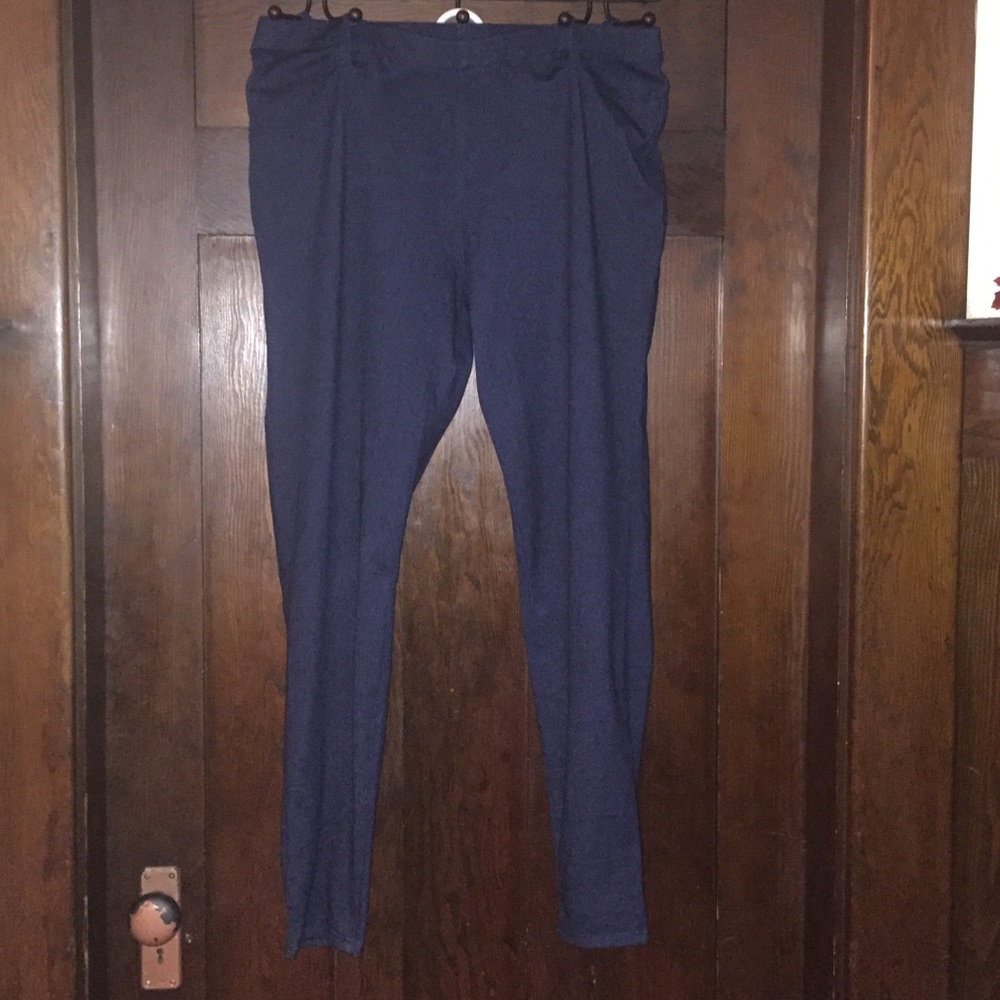 Denim skinny jegging should dark rinse